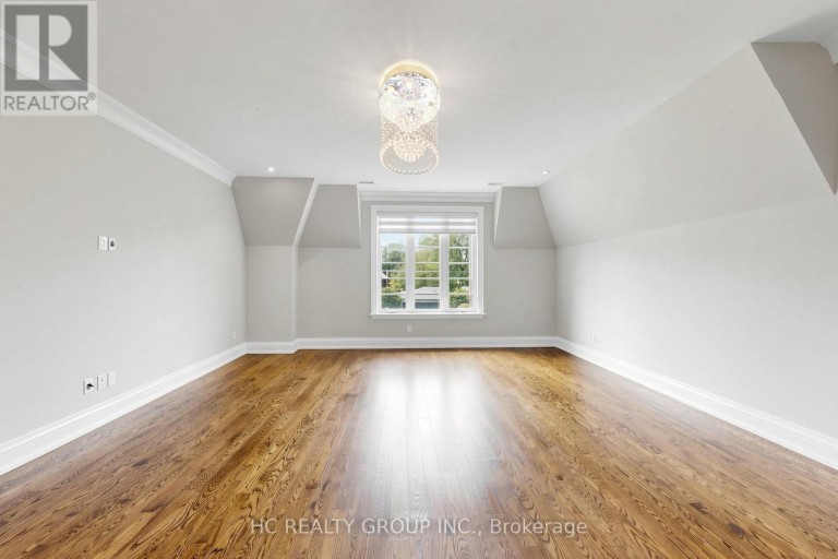 19 MICHIGAN DRIVE, Toronto (Newtonbrook East), Ontario, M2M3H9
