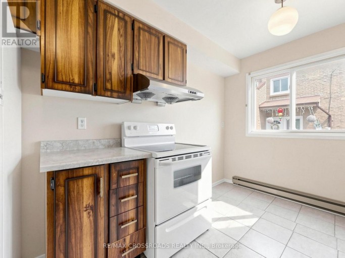 95 - 50 SCARBOROUGH GOLF CLUB ROAD, Toronto (Scarborough Village), Ontario, M1M3T5