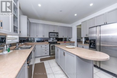 41 MADRONNA GARDENS Brampton (Fletcher's Meadow) Ontario photo 14