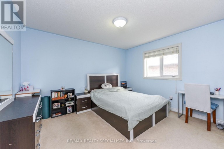 41 MADRONNA GARDENS, Brampton (Fletcher's Meadow), Ontario, L7A2V9