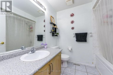 41 MADRONNA GARDENS Brampton (Fletcher's Meadow) Ontario photo 37