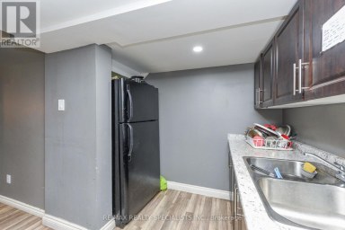 41 MADRONNA GARDENS Brampton (Fletcher's Meadow) Ontario photo 43