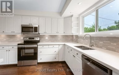588 WALKERS LINE Burlington (Roseland) Ontario photo 19