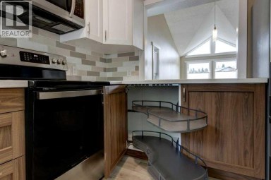 31 Deer Place SE Calgary Alberta photo 9