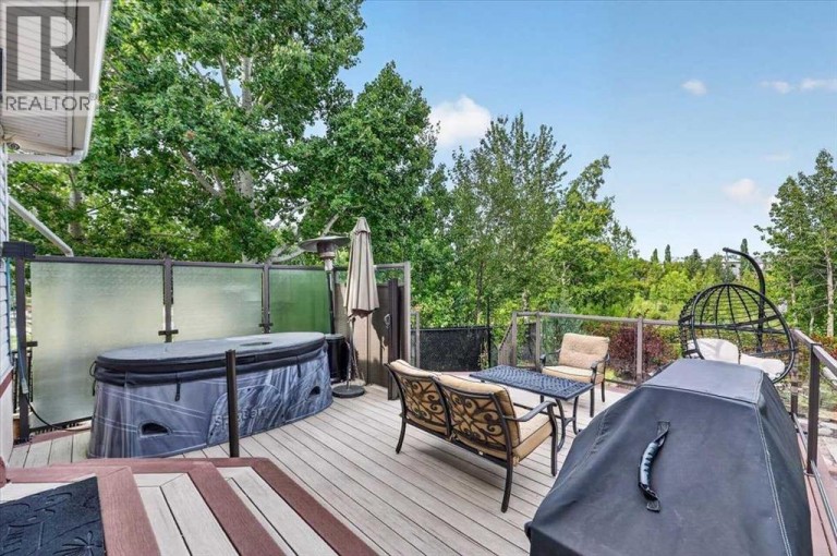 16 Rocky Ridge Landing NW, Calgary, Alberta, T3G4E3