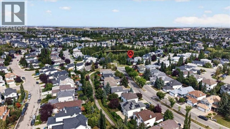 16 Rocky Ridge Landing NW, Calgary, Alberta, T3G4E3