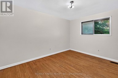 92 CLIFF CRESCENT Kingston (Central City West) Ontario photo 28
