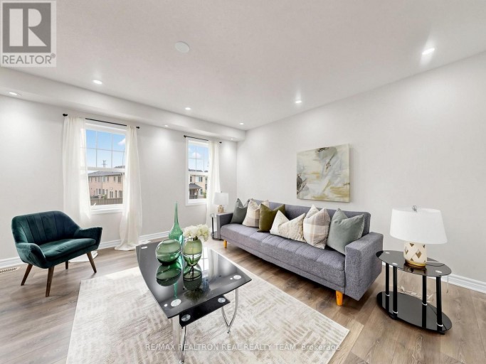 2708 BURKHOLDER DRIVE, Pickering, Ontario, L1X0G2