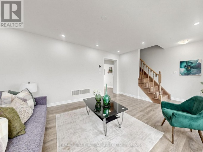 2708 BURKHOLDER DRIVE, Pickering, Ontario, L1X0G2