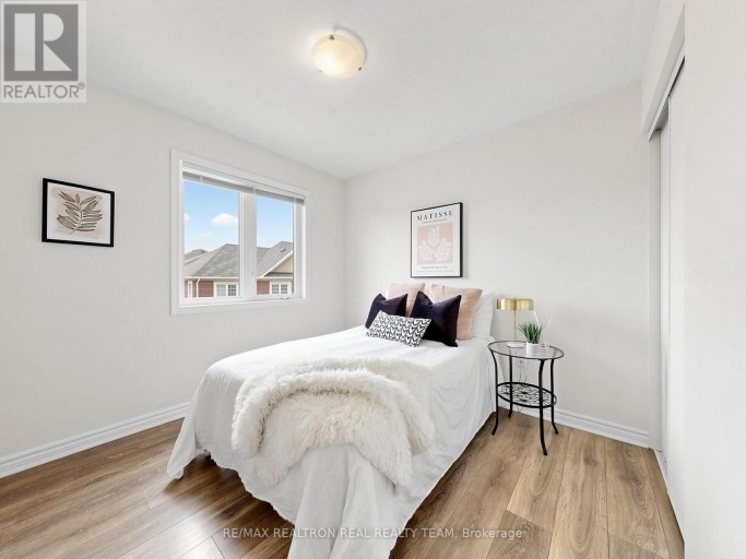 2708 BURKHOLDER DRIVE, Pickering, Ontario, L1X0G2