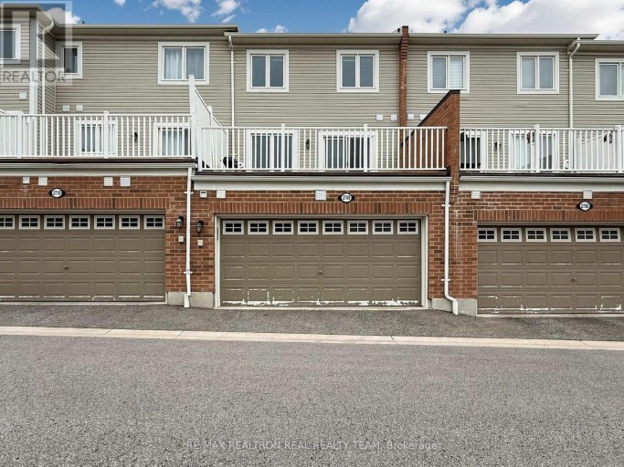 2708 BURKHOLDER DRIVE, Pickering, Ontario, L1X0G2