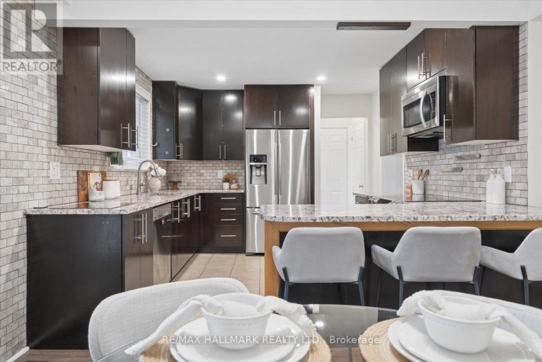 166 JAMES STREET, Bradford West Gwillimbury (Bradford), Ontario, L3Z1J7