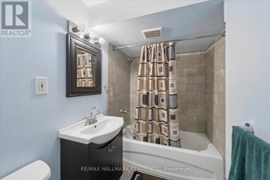 166 JAMES STREET Bradford West Gwillimbury (Bradford) Ontario photo 36
