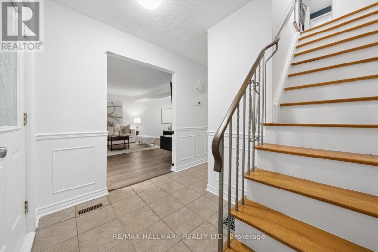 166 JAMES STREET, Bradford West Gwillimbury (Bradford), Ontario, L3Z1J7