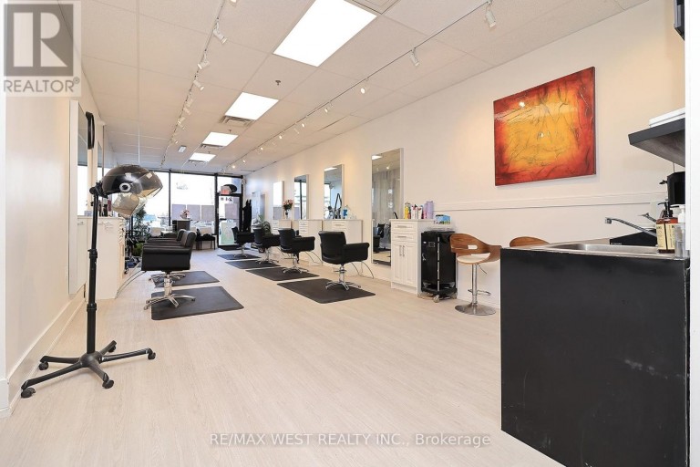 24 - 90 WINGES ROAD, Vaughan (Pine Valley Business Park), Ontario, L4L6A9