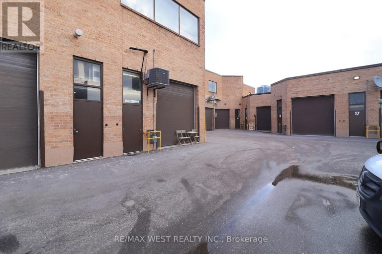 24 - 90 WINGES ROAD, Vaughan (Pine Valley Business Park), Ontario, L4L6A9