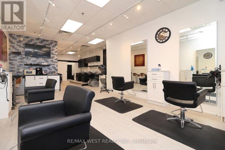 24 - 90 WINGES ROAD, Vaughan (Pine Valley Business Park), Ontario, L4L6A9