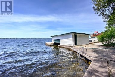 48 LESLIE FROST LANE Kawartha Lakes (Fenelon) Ontario photo 8