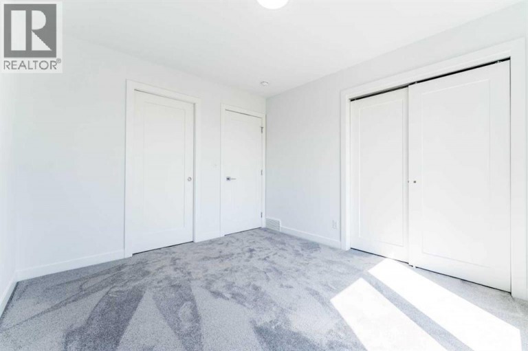73 7 Street NE, Calgary, Alberta, T2E4B6