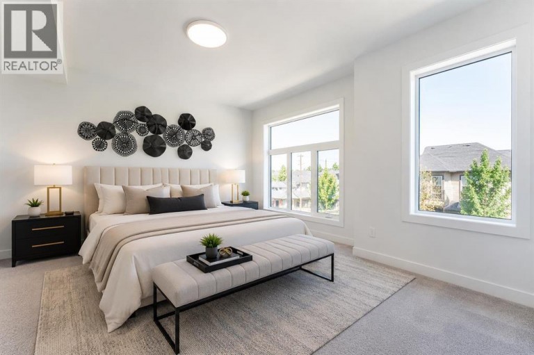 73 7 Street NE, Calgary, Alberta, T2E4B6