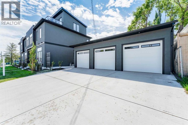 73 7 Street NE, Calgary, Alberta, T2E4B6
