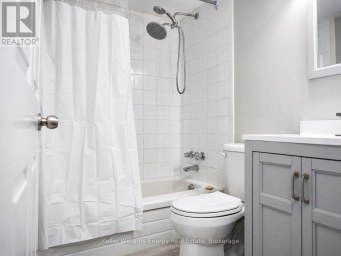 813 - 10 TAPSCOTT ROAD Toronto (Malvern) Ontario photo 16