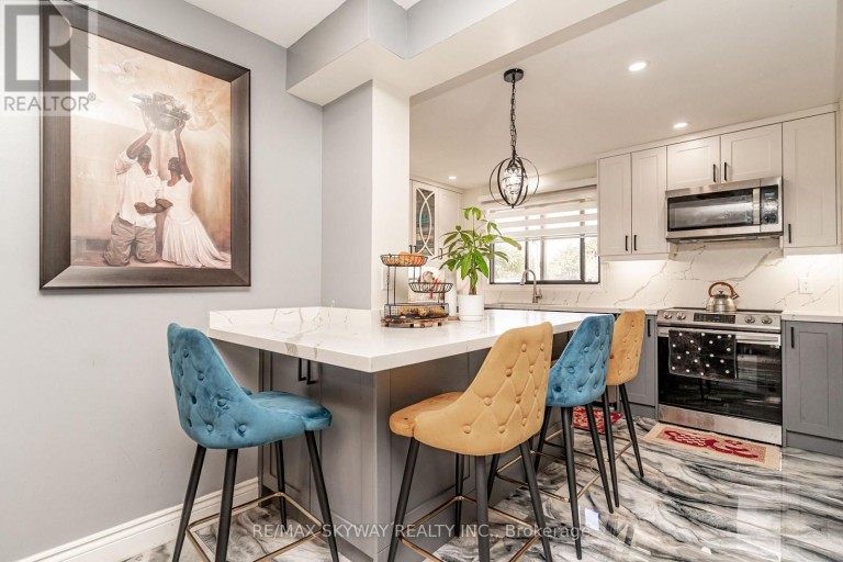 52 CHARTERS ROAD, Brampton (Madoc), Ontario, L6V2S5