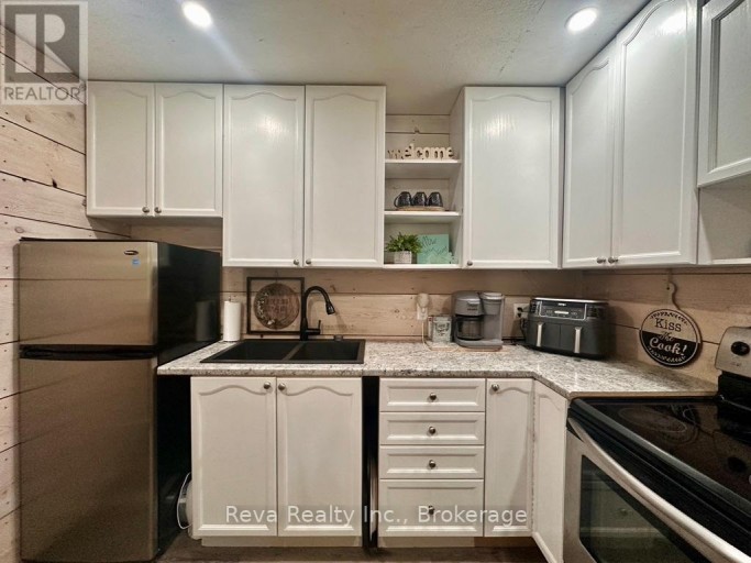 219 ELGIN ROAD, Hastings Highlands (McClure Ward), Ontario, K0L2K0