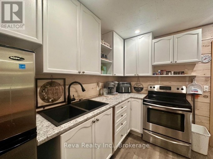 219 ELGIN ROAD, Hastings Highlands (McClure Ward), Ontario, K0L2K0