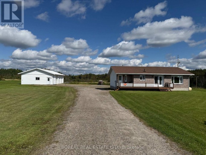 1363 Hwy 652, Cochrane, Ontario (id T13743514)