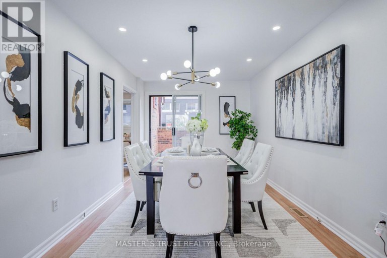 35 BARDS WALKWAY, Toronto (Pleasant View), Ontario, M2J4T8