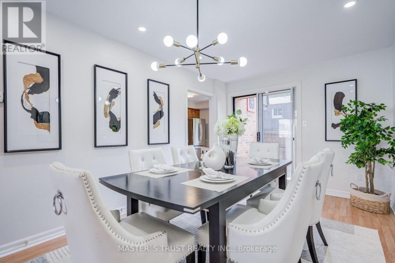 35 BARDS WALKWAY, Toronto (Pleasant View), Ontario, M2J4T8