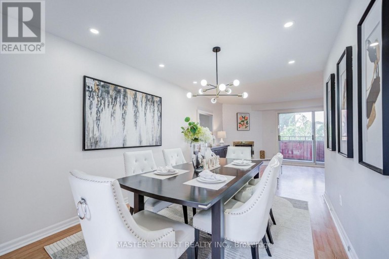 35 BARDS WALKWAY, Toronto (Pleasant View), Ontario, M2J4T8