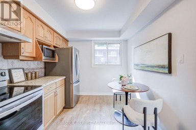 35 BARDS WALKWAY Toronto (Pleasant View) Ontario photo 28