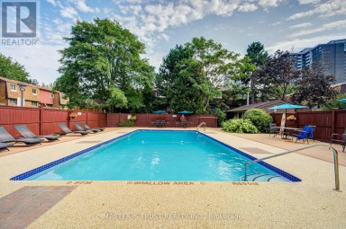 35 BARDS WALKWAY Toronto (Pleasant View) Ontario photo 49