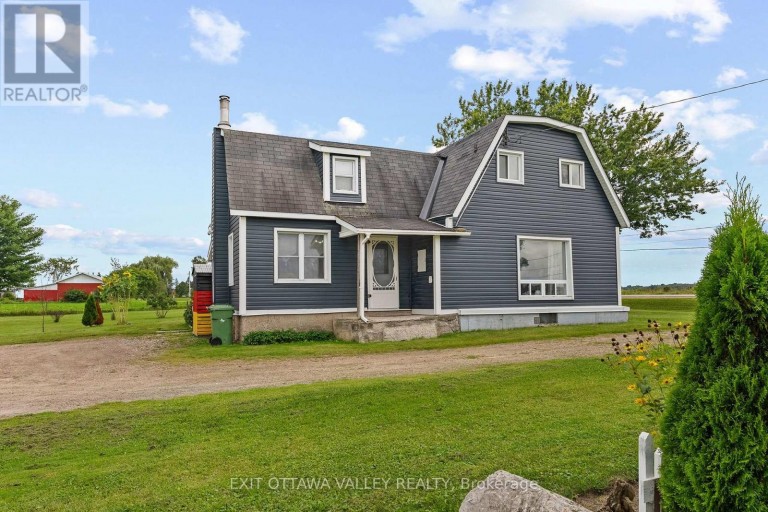 38922 41 HIGHWAY, Laurentian Valley, Ontario, K8A6W4