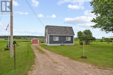 38922 41 HIGHWAY Laurentian Valley Ontario photo 27