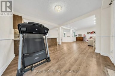 191 LIVINGSTONE STREET W Barrie (Sunnidale) Ontario photo 13