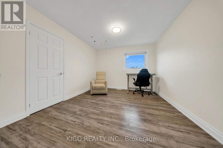 191 LIVINGSTONE STREET W, Barrie (Sunnidale), Ontario, L4N6Z9