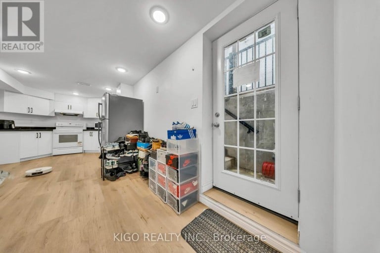 191 LIVINGSTONE STREET W, Barrie (Sunnidale), Ontario, L4N6Z9