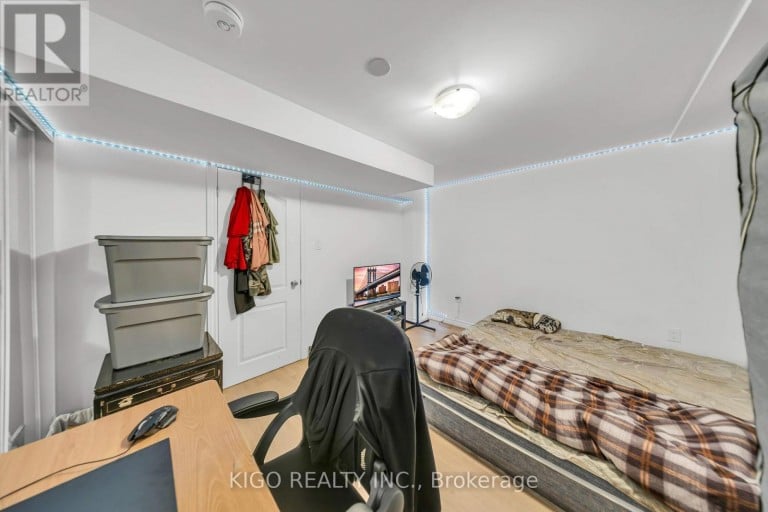 191 LIVINGSTONE STREET W, Barrie (Sunnidale), Ontario, L4N6Z9