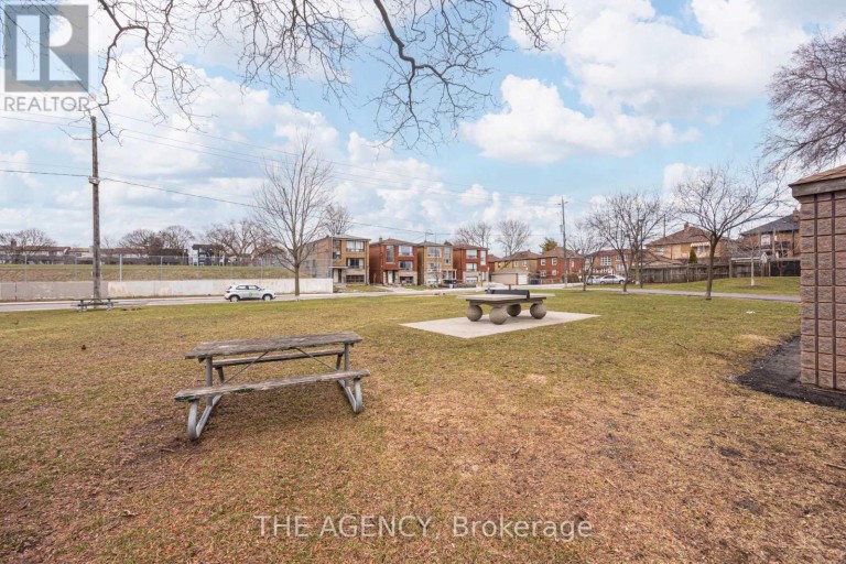 374 ATLAS AVENUE, Toronto (Oakwood Village), Ontario, M6C3P9