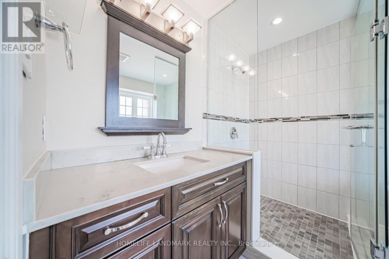 59 BLOOMGATE CRESCENT, Richmond Hill (Oak Ridges), Ontario, L4E4E2