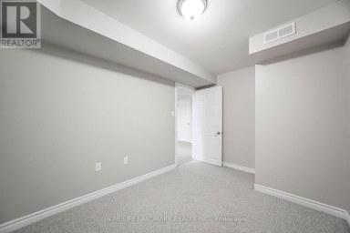 59 BLOOMGATE CRESCENT Richmond Hill (Oak Ridges) Ontario photo 42