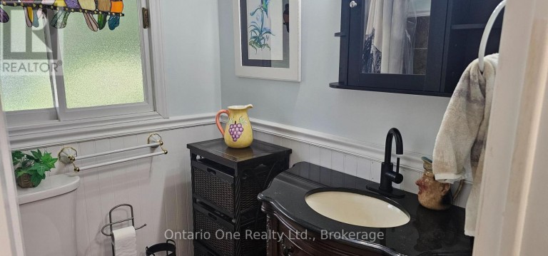 150 LOFTY PINES CRESCENT, Gravenhurst (Muskoka (S)), Ontario, P1P1M6
