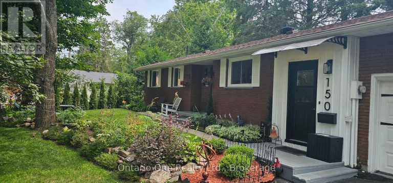 150 LOFTY PINES CRESCENT, Gravenhurst (Muskoka (S)), Ontario, P1P1M6