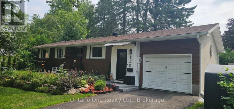 150 LOFTY PINES CRESCENT, Gravenhurst (Muskoka (S)), Ontario, P1P1M6
