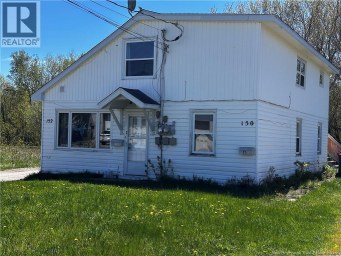 150-152 Dumaresq Street Bathurst New Brunswick photo 1