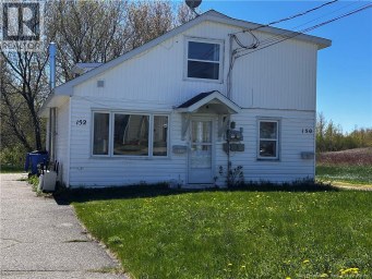 150-152 Dumaresq Street Bathurst New Brunswick photo 2