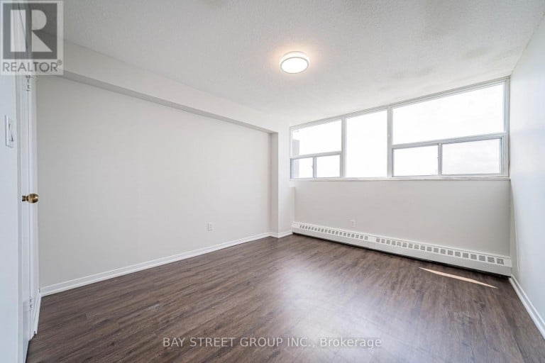 1401 - 4101 SHEPPARD AVENUE E, Toronto (Agincourt South-Malvern West), Ontario, M1S3H3